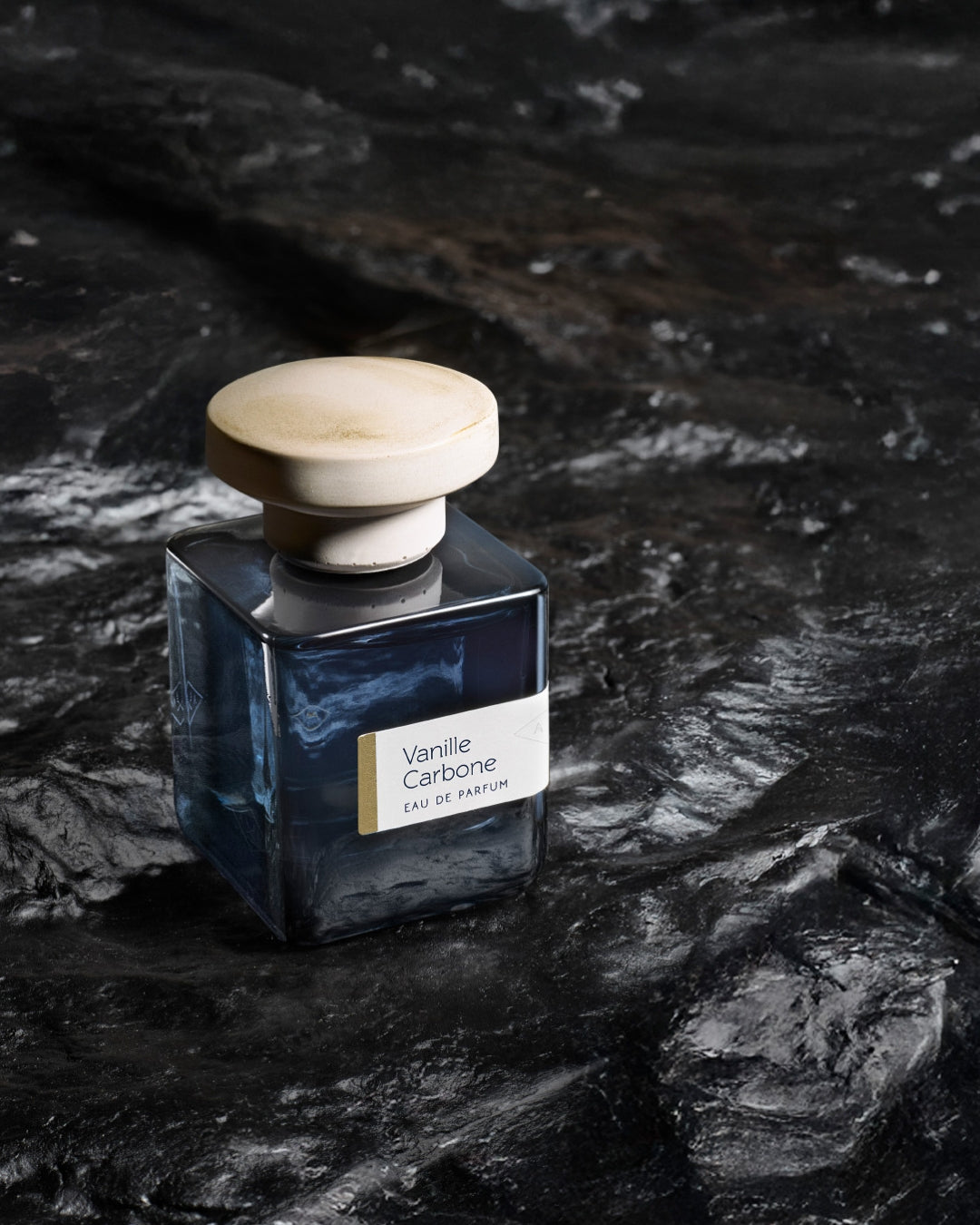 【2025年7月18日発売】 VANILLE CARBONE 100ml
