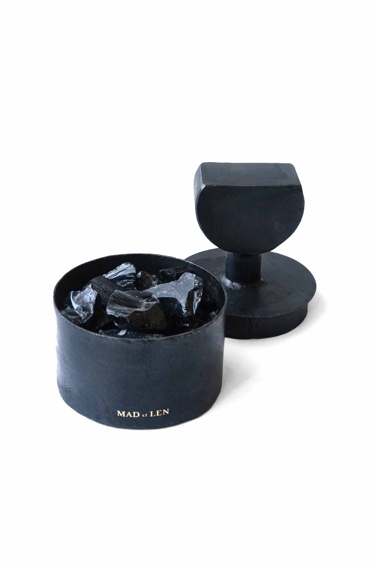 OUTRE BLACK HALFMOON TOTEM mini