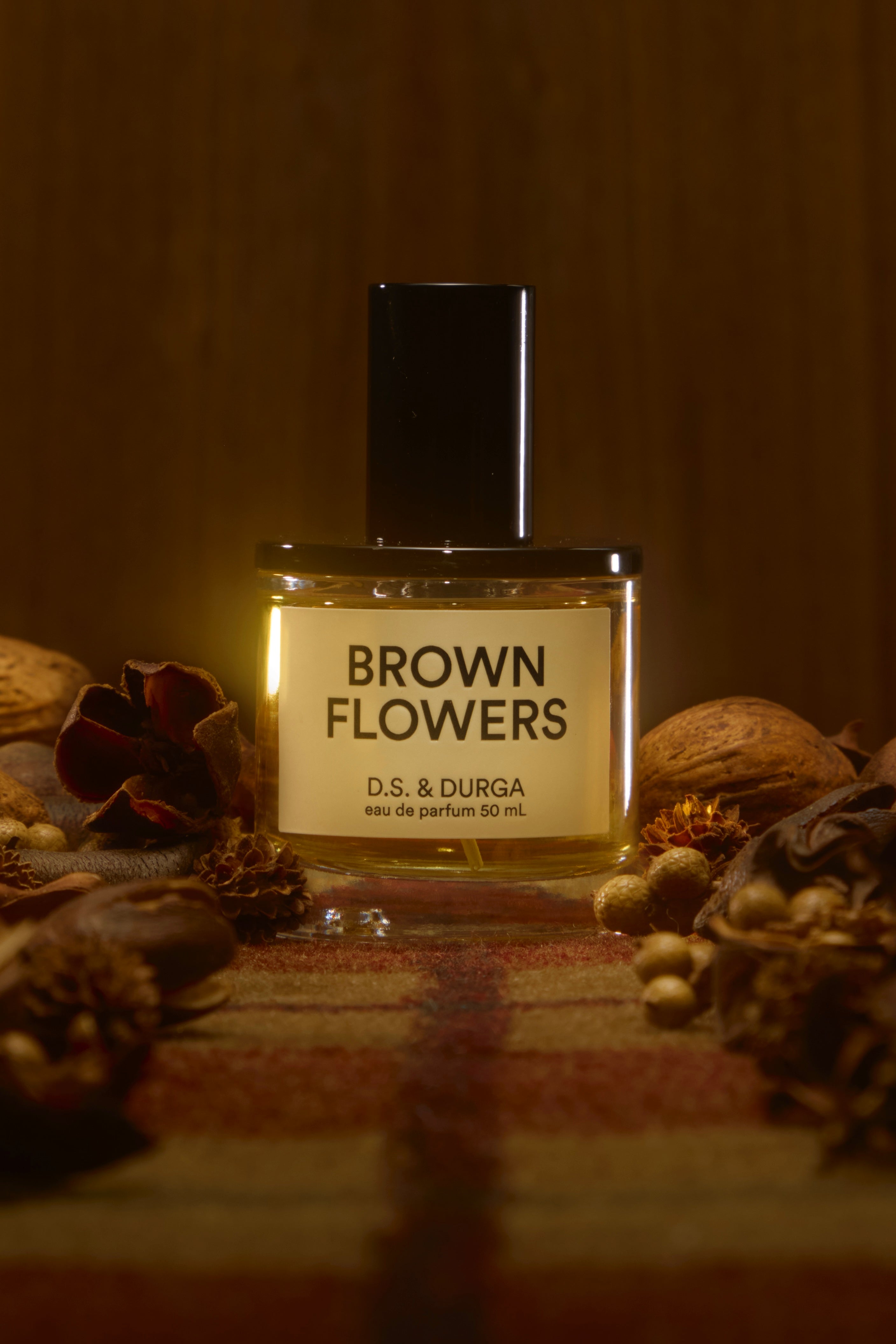 【2025年11月14日発売】BROWN FLOWERS